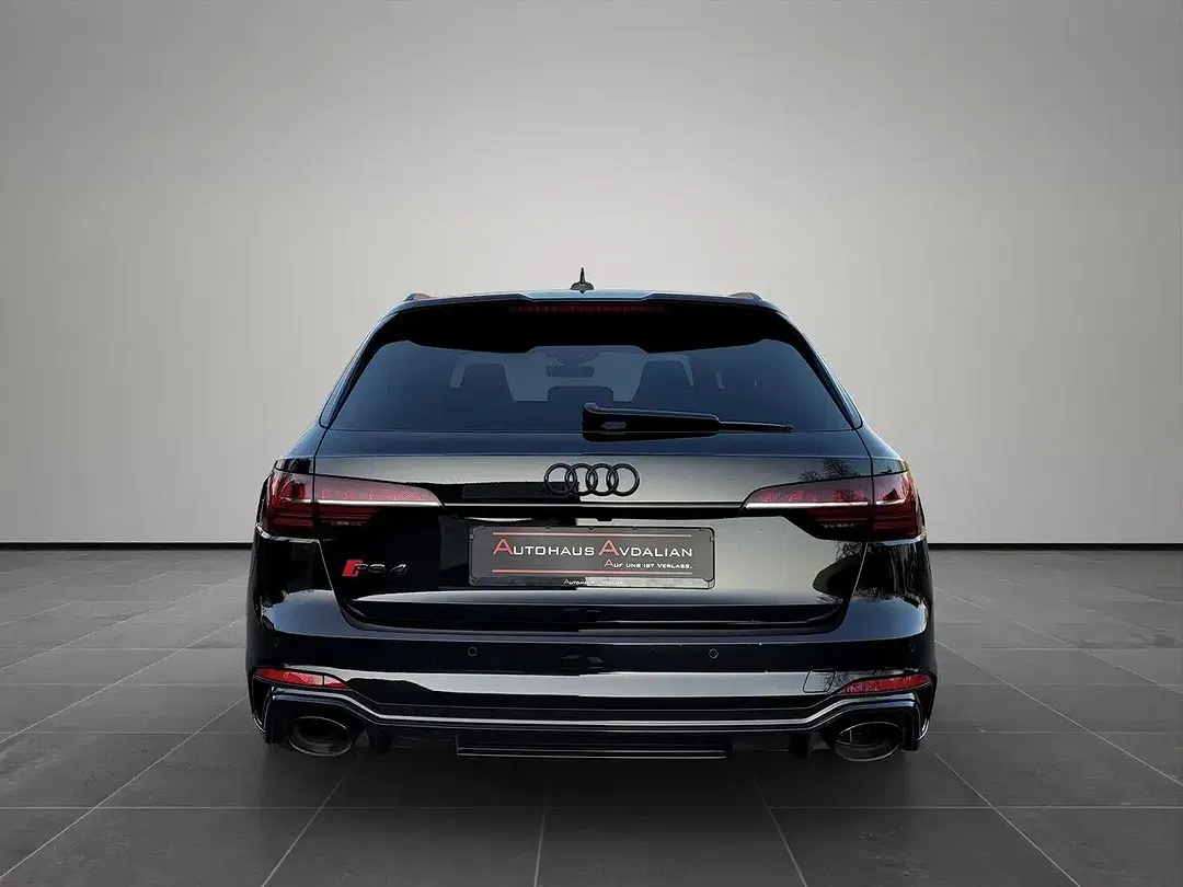 Audi RS4 2.9 TFSI quattro Avant - Thumbnail 4
