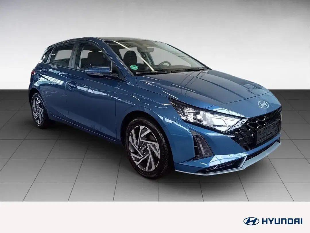 Hyundai i20 Trend - Thumbnail 3