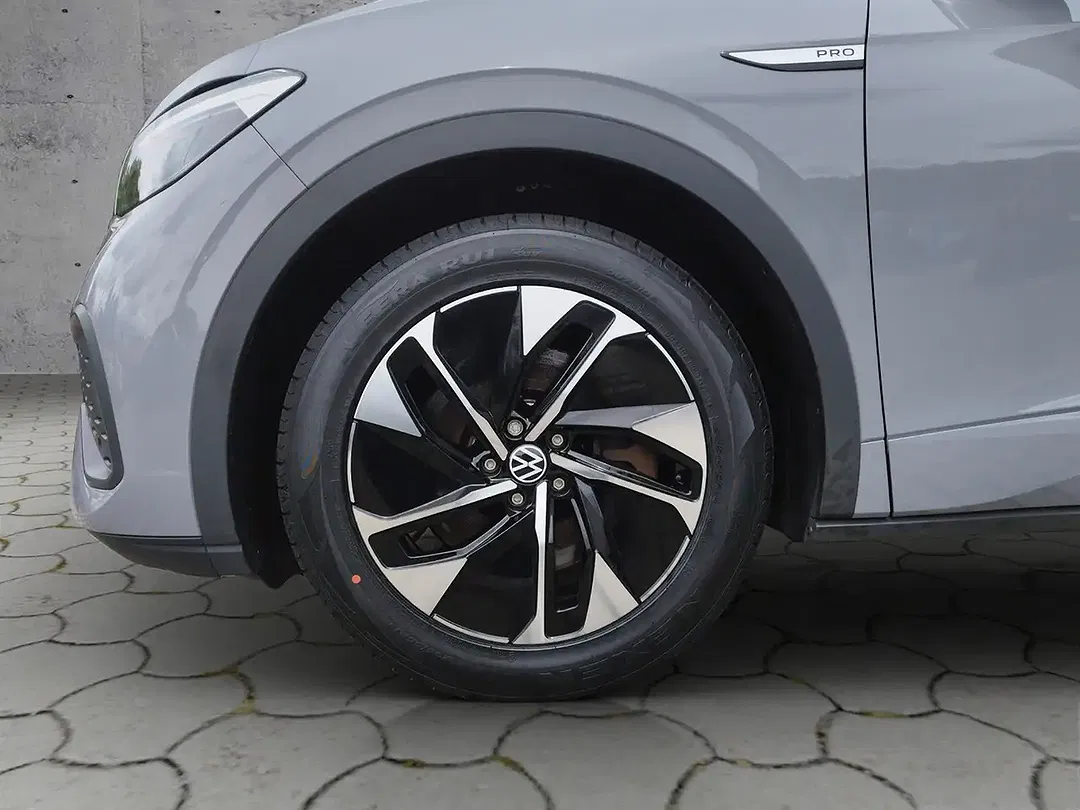 Volkswagen ID.5 Pro Performance - Thumbnail 14