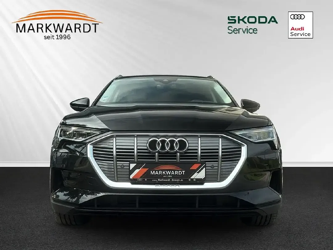 Audi e-tron 50 quattro Base - Thumbnail 10