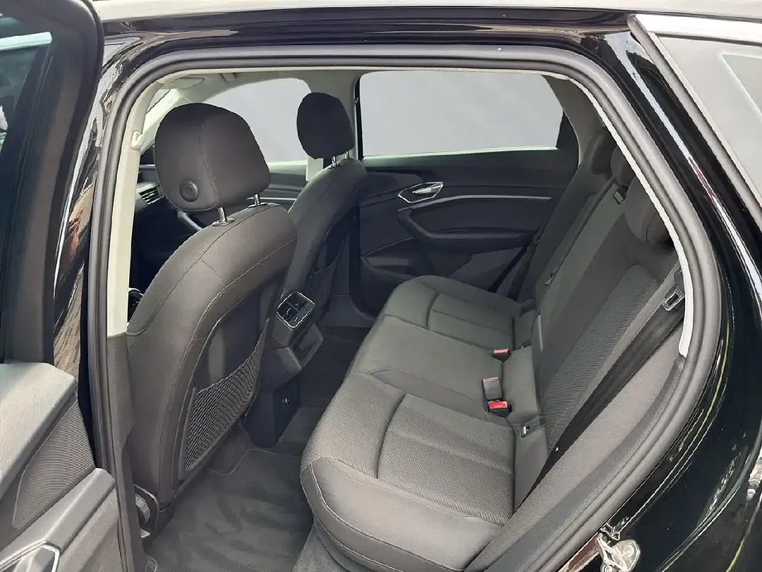 Audi e-tron 50 quattro Base - Thumbnail 14