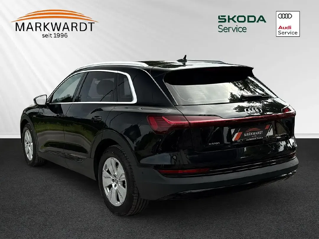 Audi e-tron 50 quattro Base - Thumbnail 4