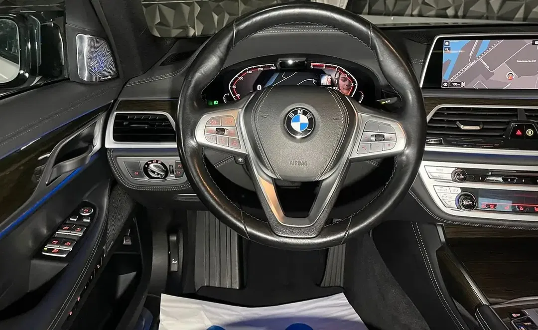 BMW 730 - foto 8