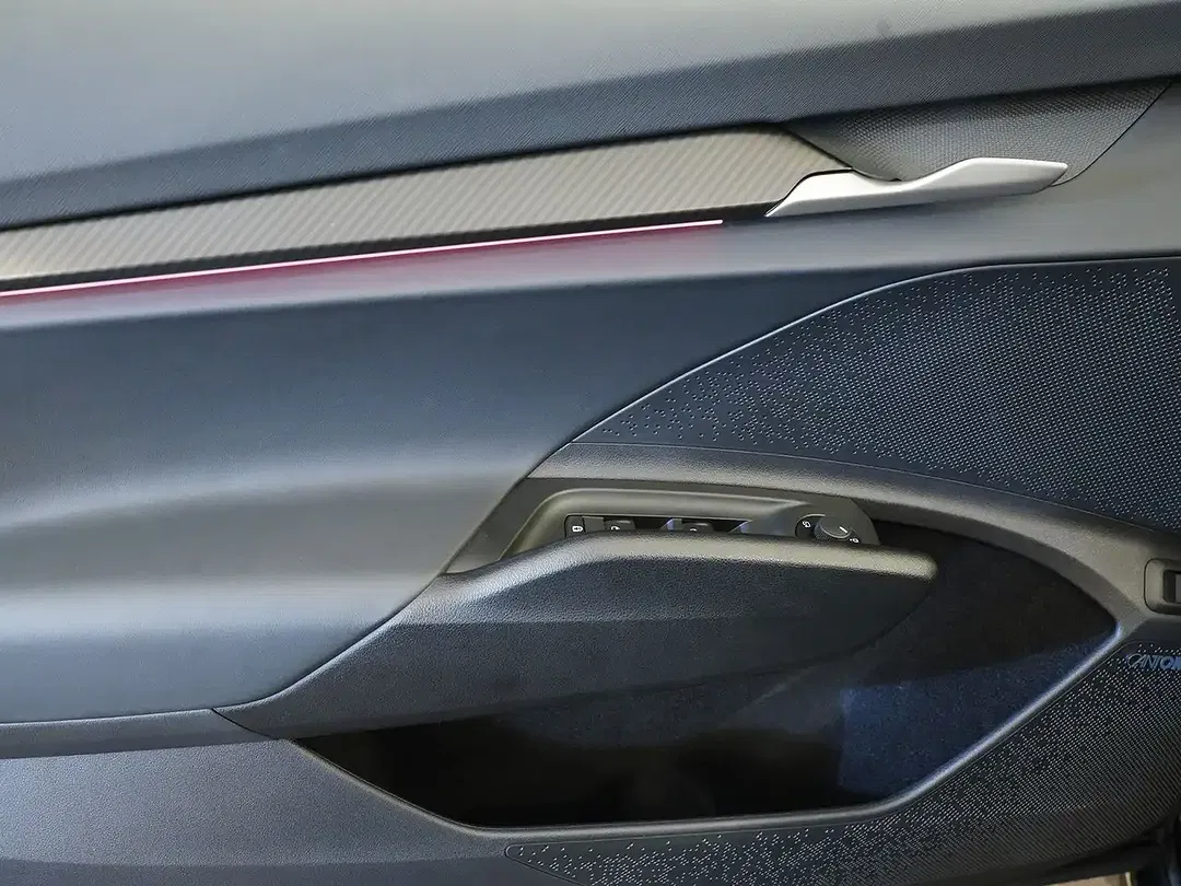 Skoda Enyaq Sportline - Thumbnail 10