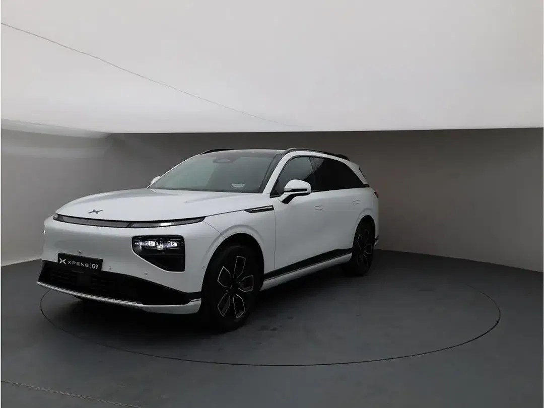 Xpeng G9 RWD Long Range MY2025 - foto 2