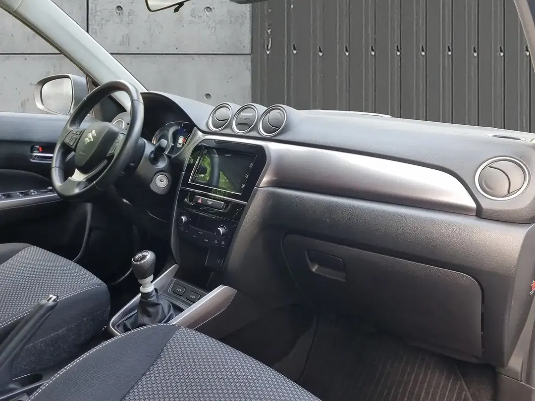 Suzuki Vitara MHEV 1.4 Turbo Comfort - Thumbnail 14