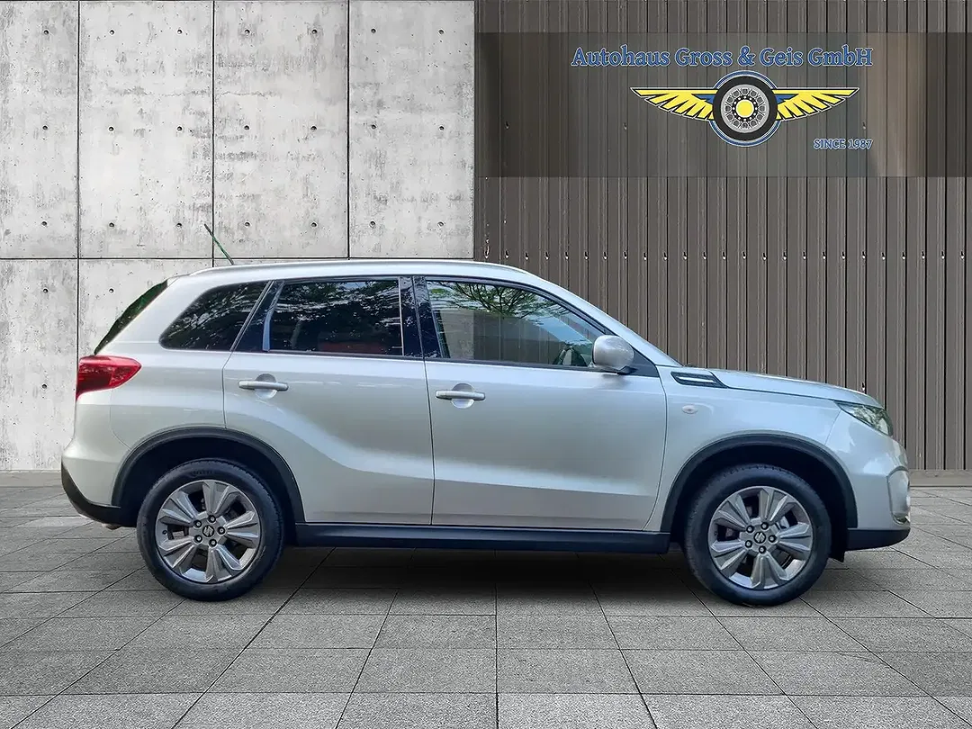 Suzuki Vitara MHEV 1.4 Turbo Comfort - Thumbnail 5