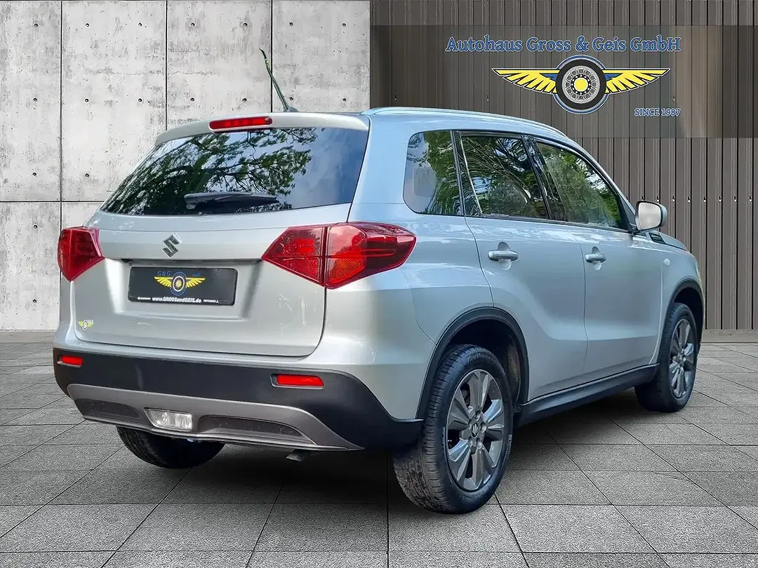 Suzuki Vitara MHEV 1.4 Turbo Comfort - Thumbnail 6
