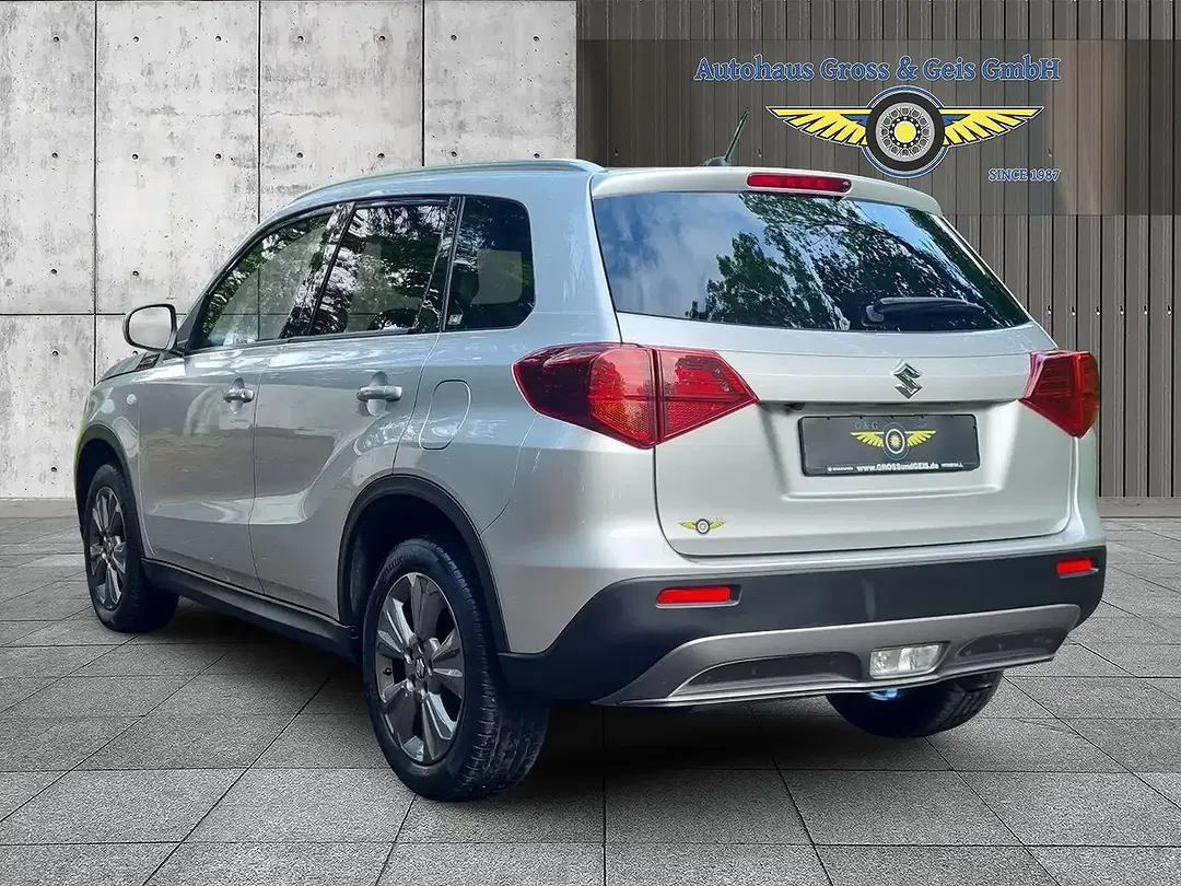 Suzuki Vitara MHEV 1.4 Turbo Comfort - Thumbnail 7