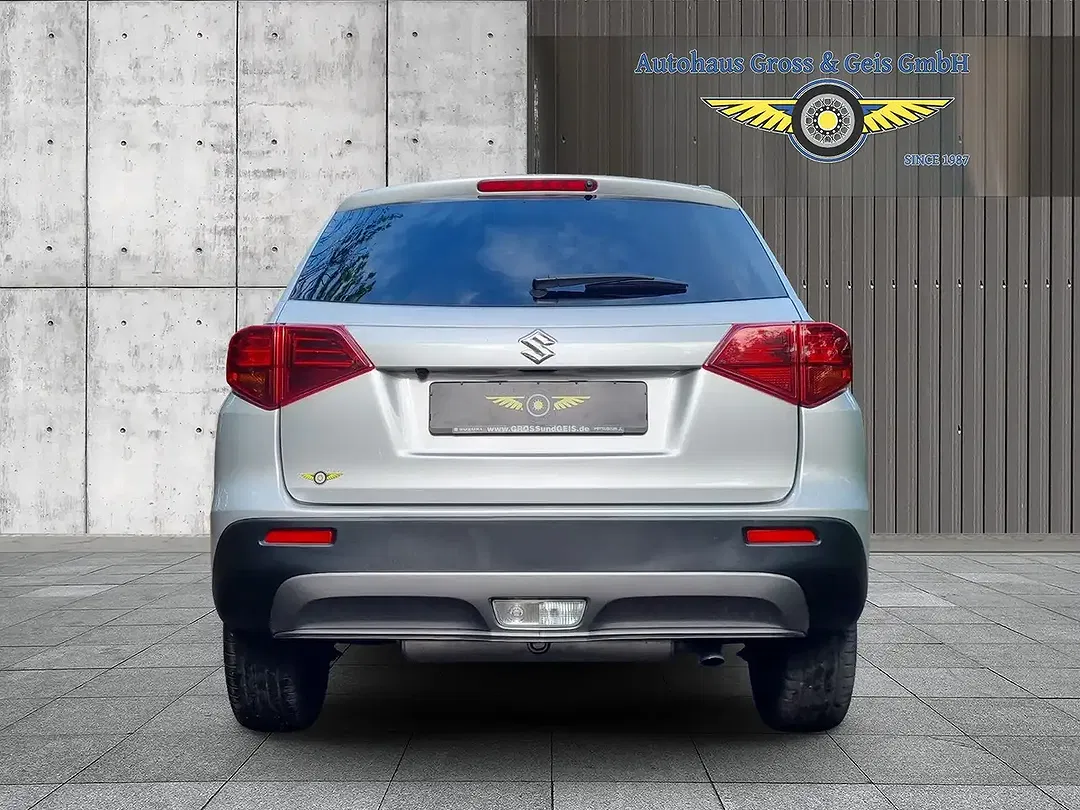 Suzuki Vitara MHEV 1.4 Turbo Comfort - Thumbnail 8