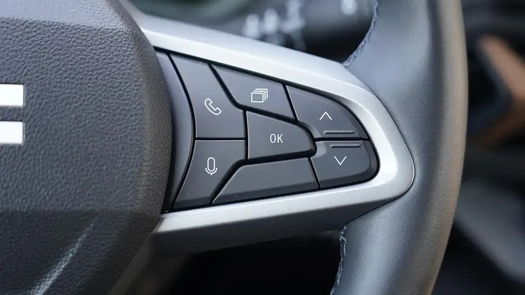 Dacia Bigster TCe 4x4 EV Extreme - Thumbnail 9
