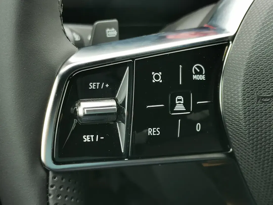 Mitsubishi Eclipse Cross Diamant Top - Thumbnail 11