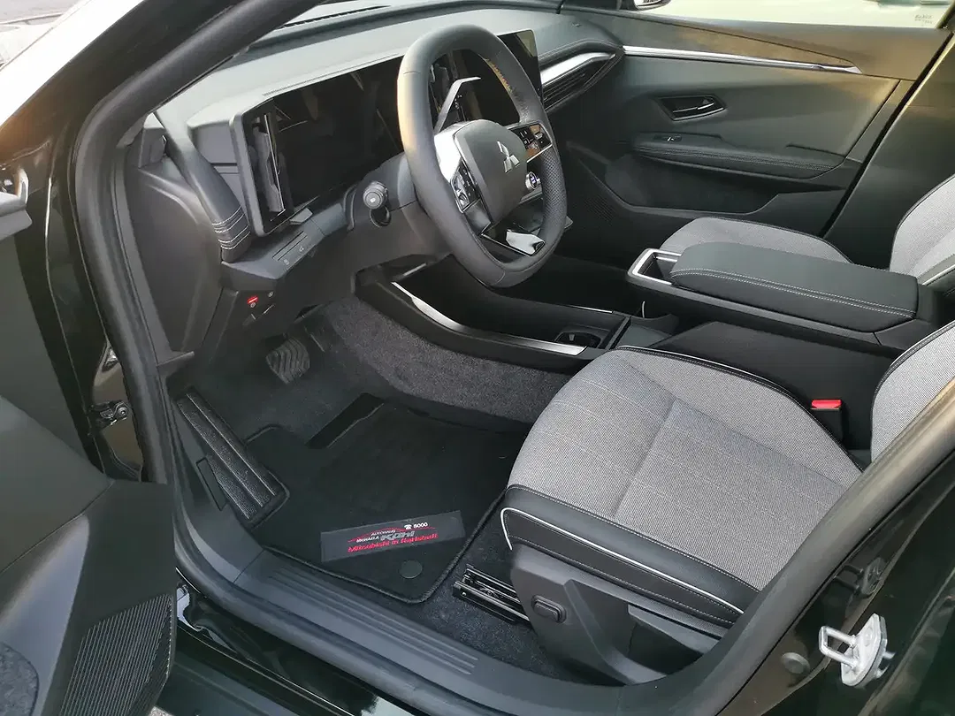 Mitsubishi Eclipse Cross Diamant Top - Thumbnail 8