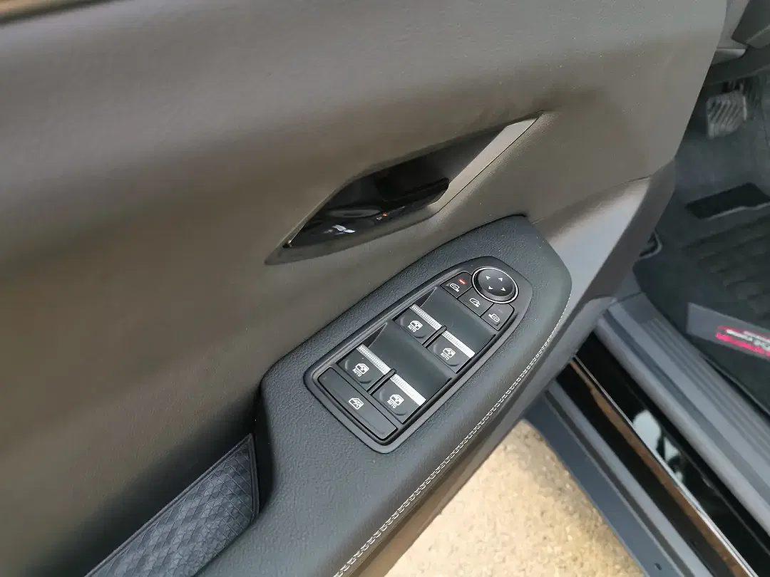 Mitsubishi Eclipse Cross Diamant Top - Thumbnail 9