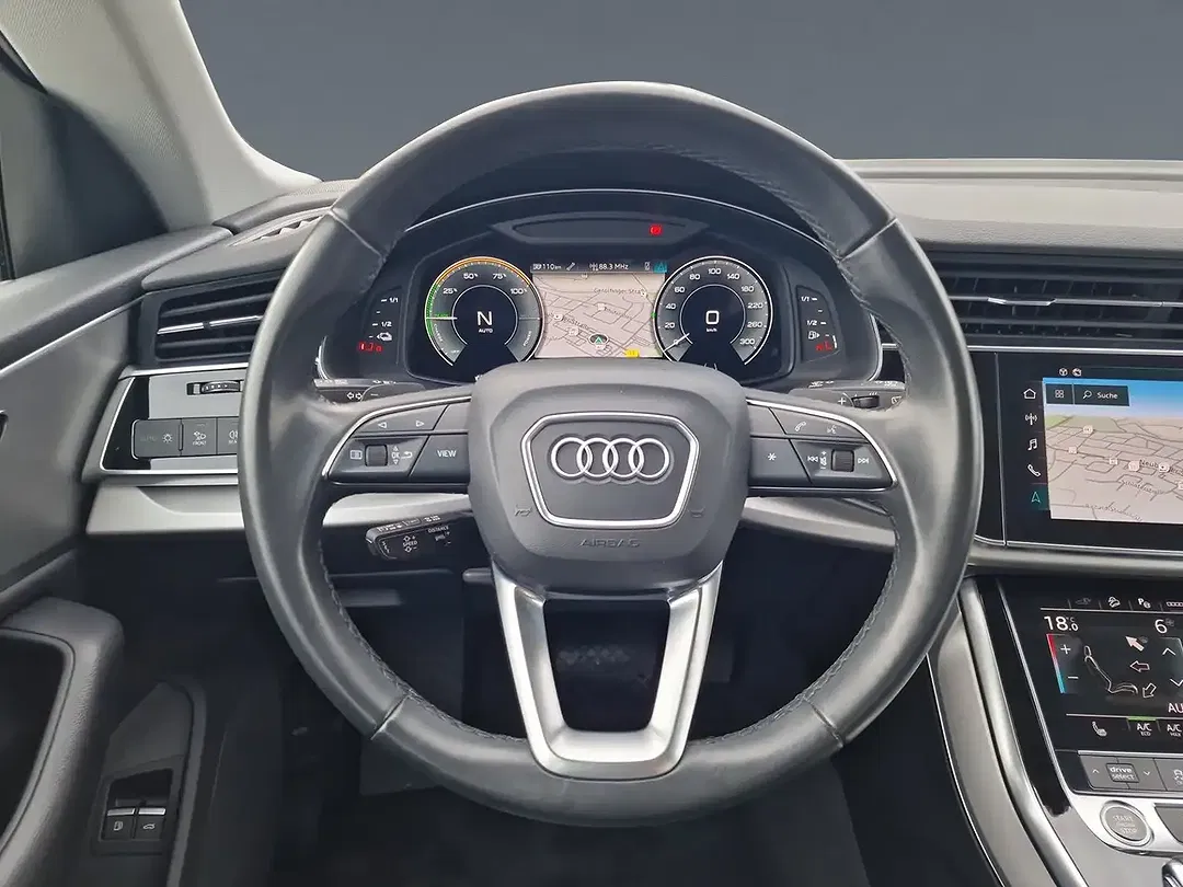 Audi Q8 55 TFSI e quattro S line - Thumbnail 10