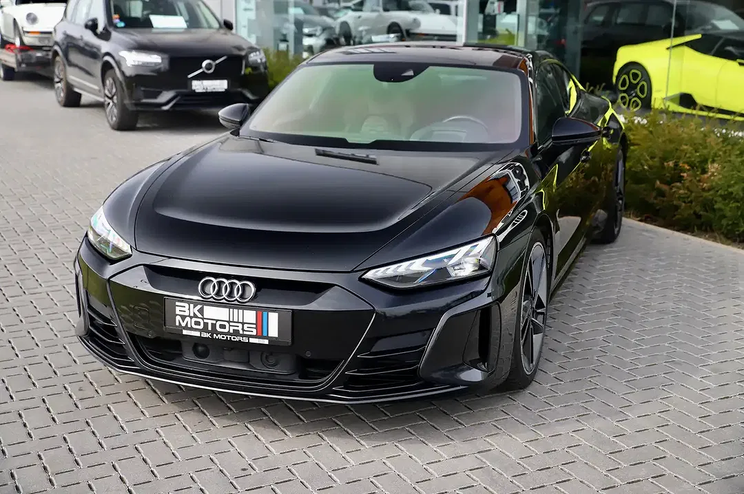 Audi e-tron GT 60 - Thumbnail 5