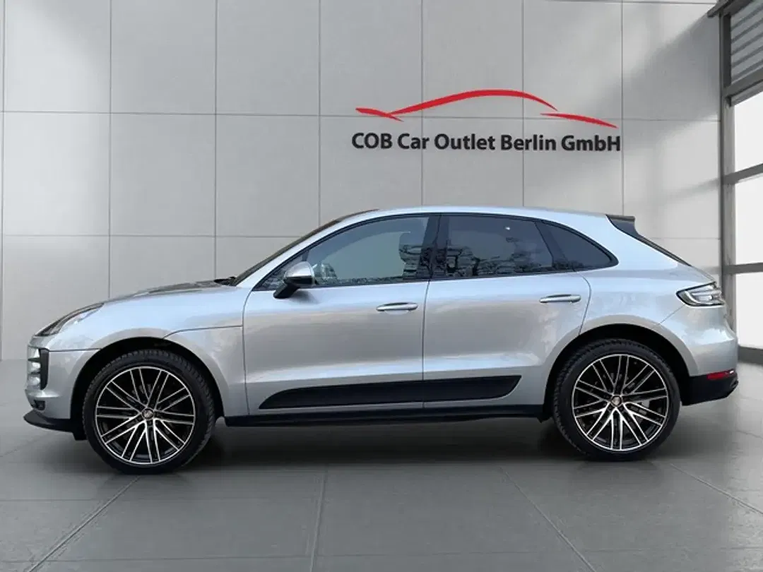 Porsche Macan - Thumbnail 10