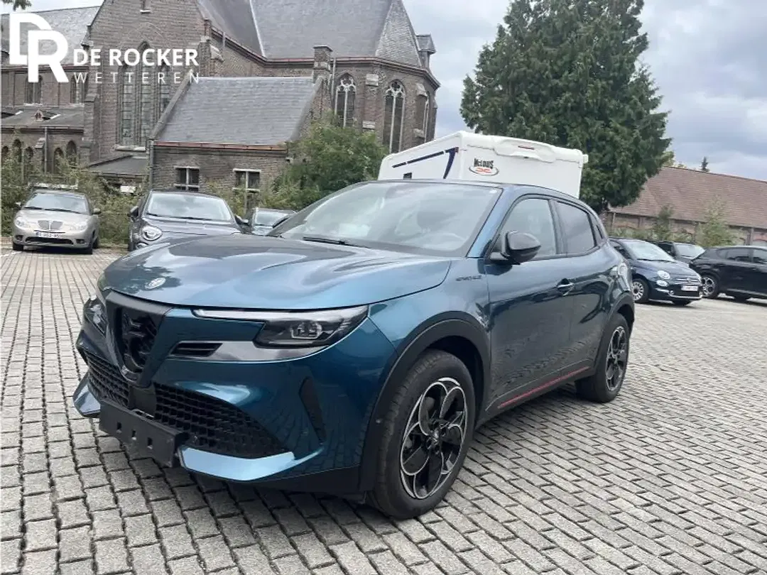Alfa Romeo Junior BEV Speciale - foto 1