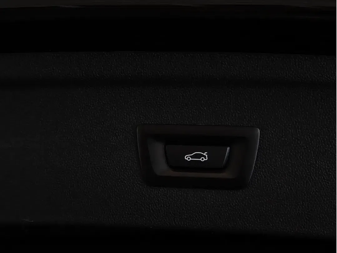 BMW iX xDrive - Thumbnail 11