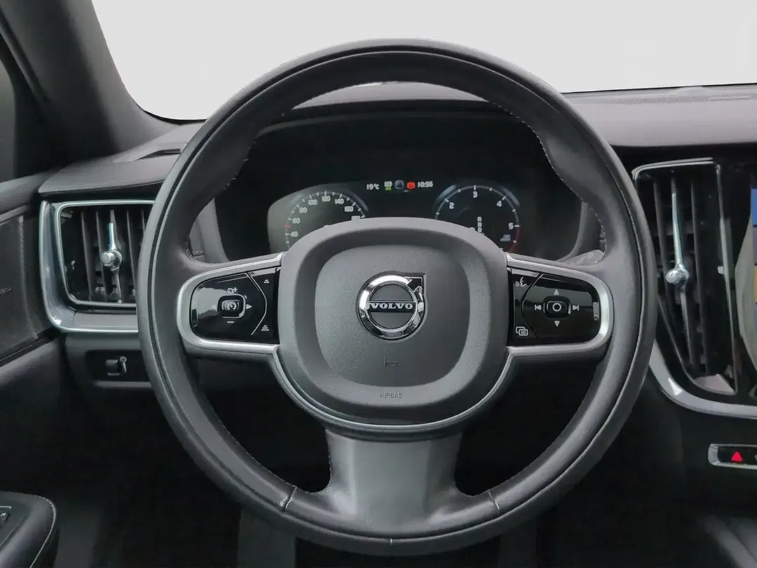 Volvo V60 B4 MHEV Inscription - Thumbnail 4