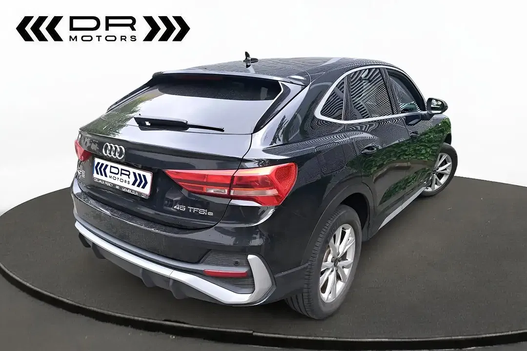 Audi Q3 45 TFSI - Thumbnail 2