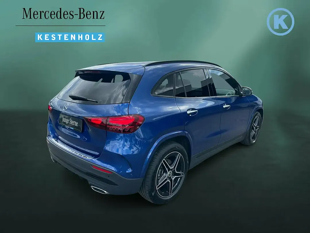 Mercedes-Benz GLA 200 AMG Night - Thumbnail 5