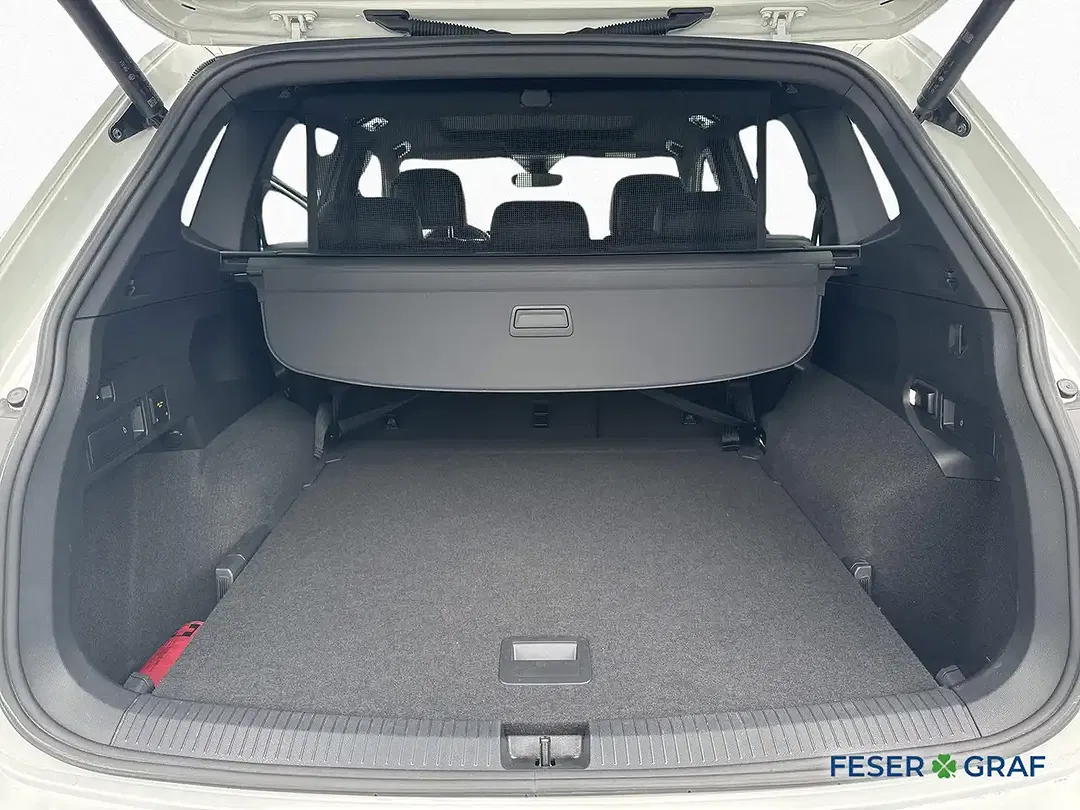 Volkswagen Tiguan Allspace 2.0 TDI DSG 4Motion R-Line - foto 15