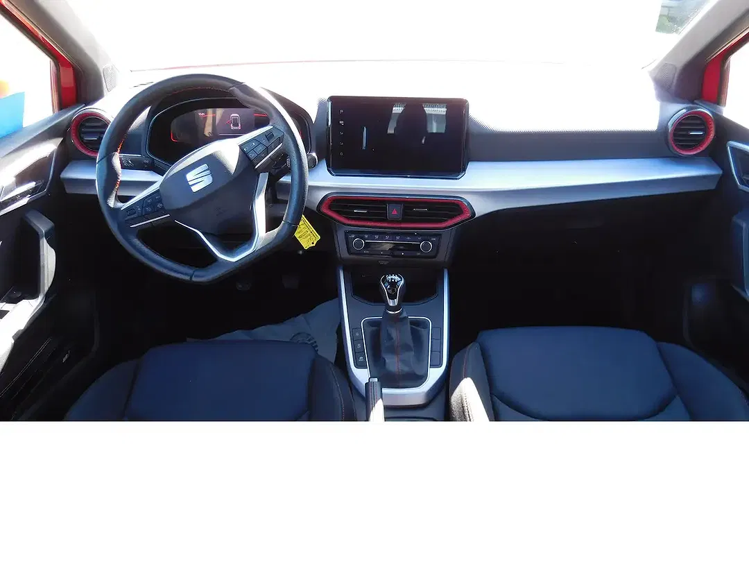 SEAT Arona 1.0 TSI FR-Line - Thumbnail 9