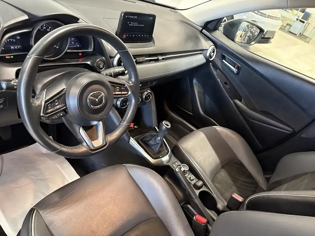 Mazda 2 Active - Thumbnail 10