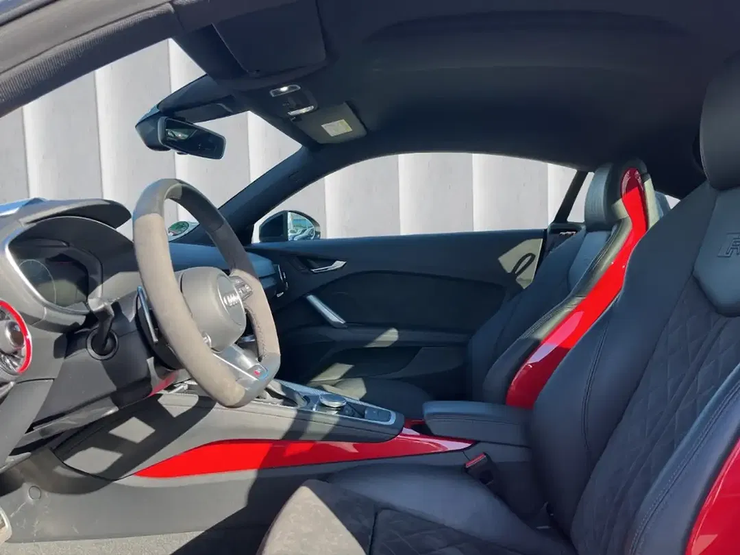 Audi TT RS 2.5 TFSI quattro Base Coupe - Thumbnail 7