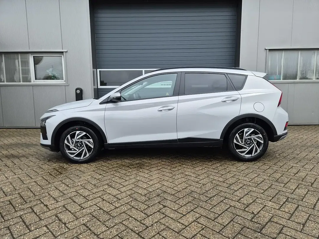 Hyundai BAYON 1.0 T-GDI Trend - foto 1