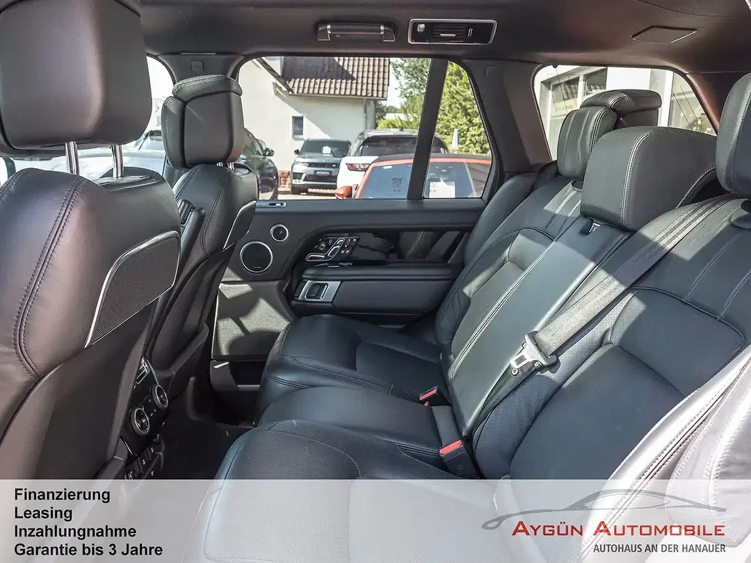 Land Rover Range Rover P400e Autobiography - Thumbnail 13