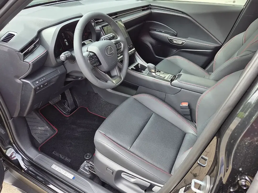 Lexus LBX 1.5 Hybrid Elegant Edition - Thumbnail 4