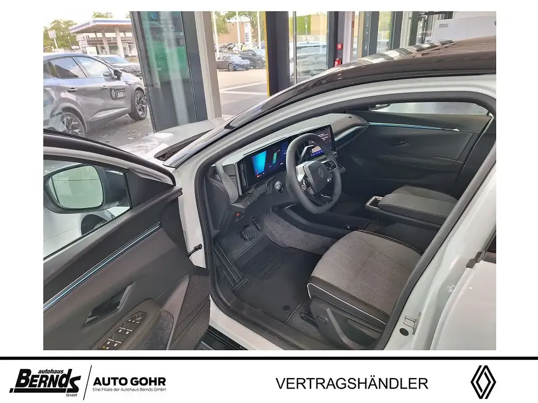 Renault Megane E-Tech Comfort Techno - Thumbnail 10