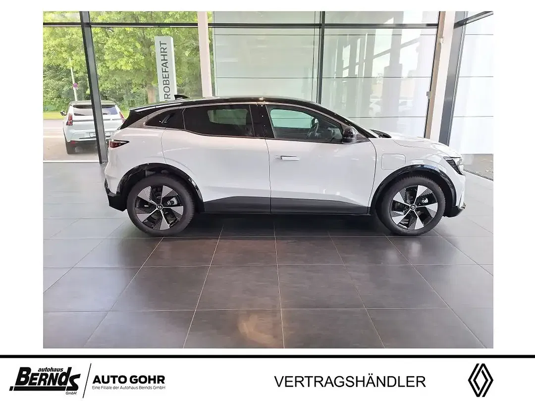 Renault Megane E-Tech Comfort Techno - Thumbnail 3