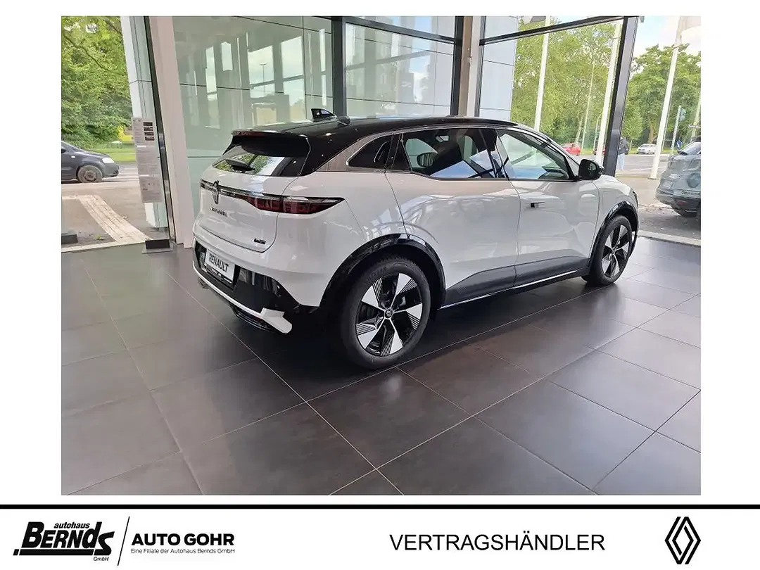 Renault Megane E-Tech Comfort Techno - Thumbnail 6