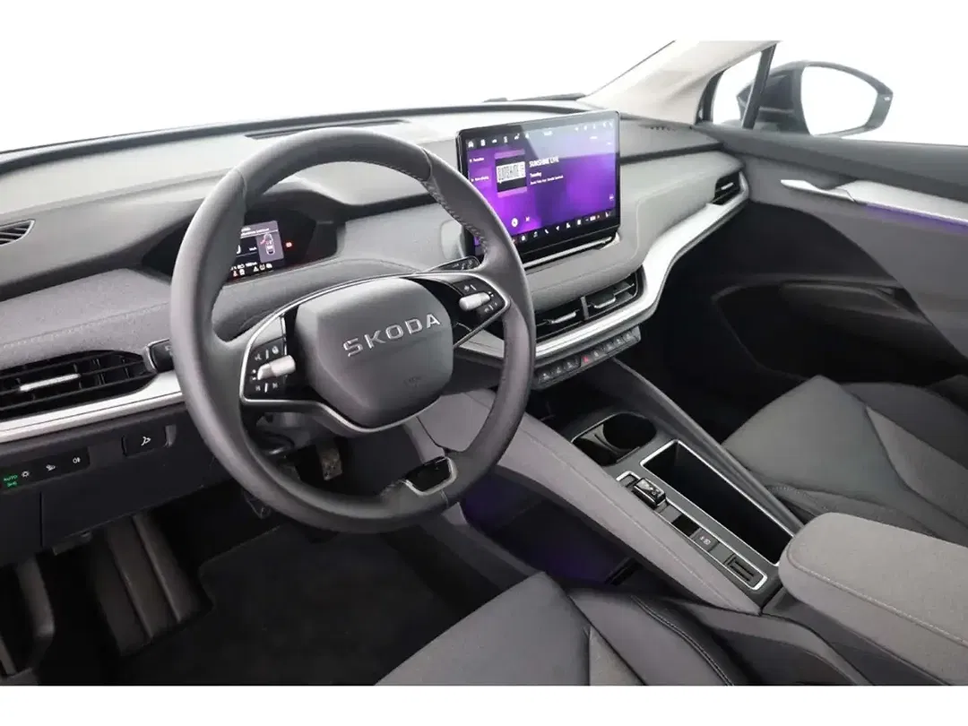Skoda Enyaq 85 Loft - Thumbnail 11