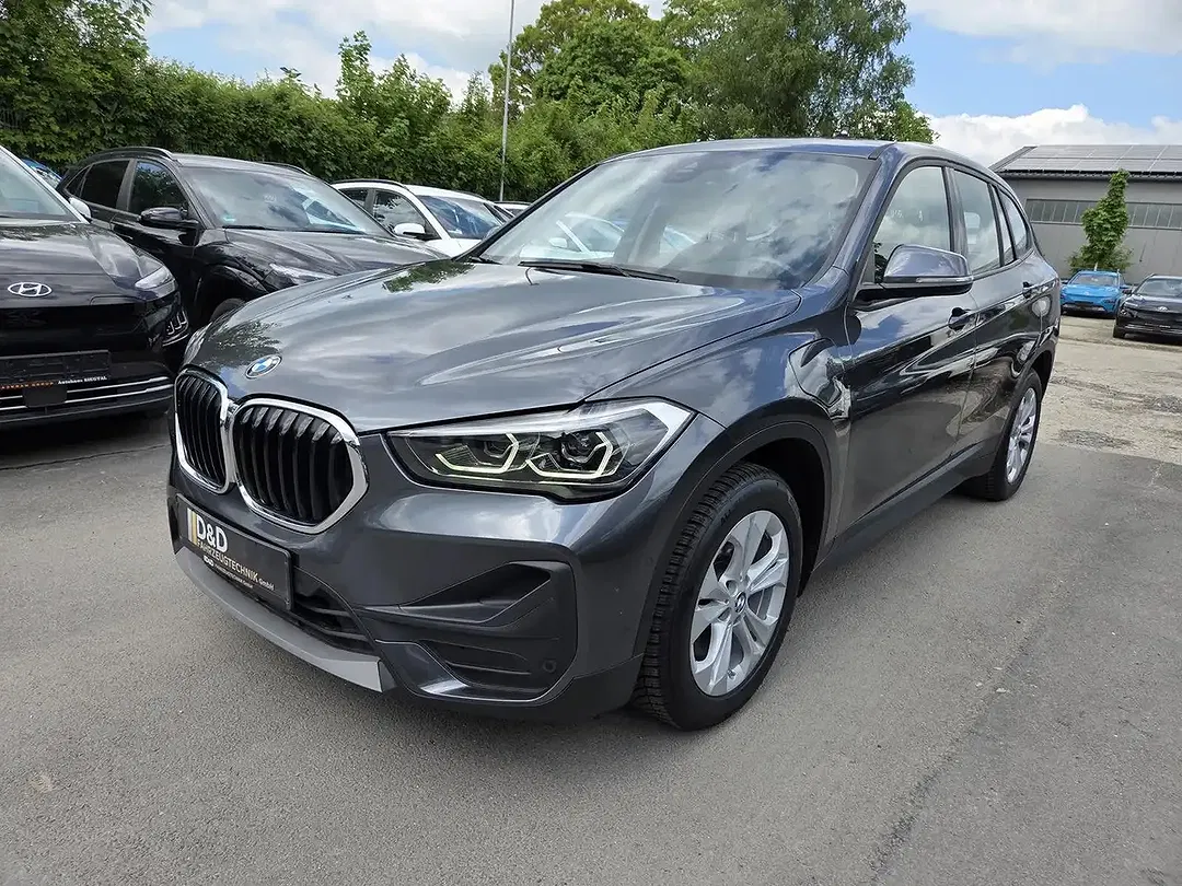 BMW X1 xDrive Advantage - foto 1