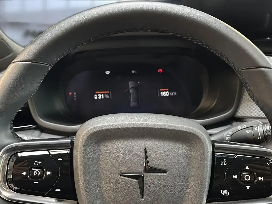 Polestar 2 Long Range - Thumbnail 11