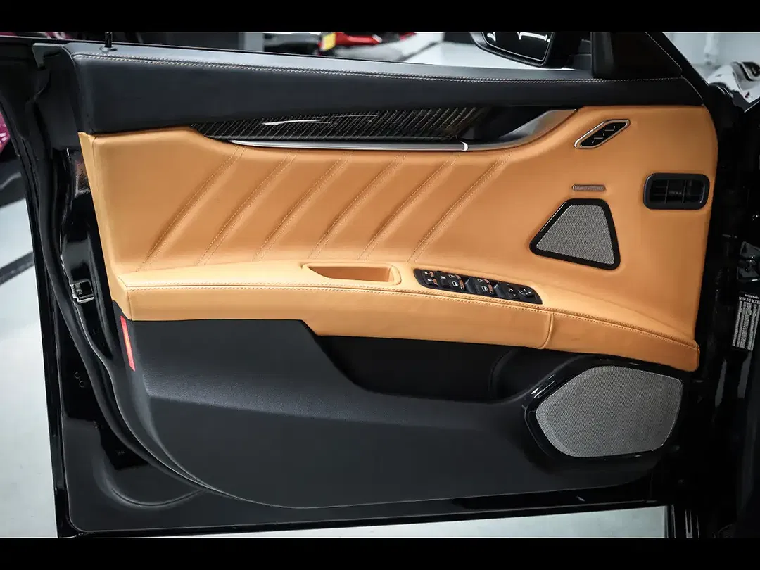 Maserati Ghibli 3.8 V8 Trofeo - Thumbnail 9