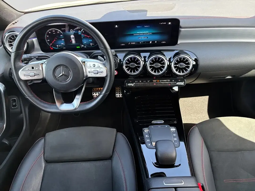 Mercedes-Benz CLA 250 - Thumbnail 12
