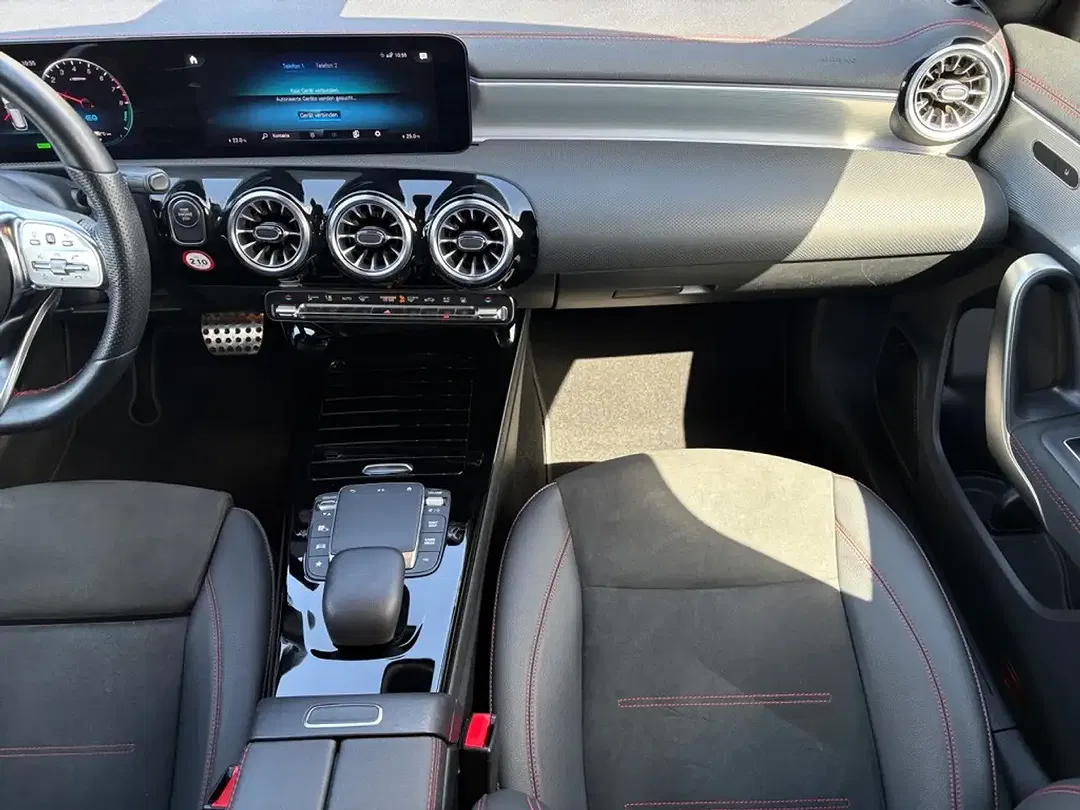 Mercedes-Benz CLA 250 - Thumbnail 13
