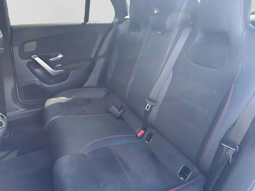 Mercedes-Benz CLA 250 - Thumbnail 15