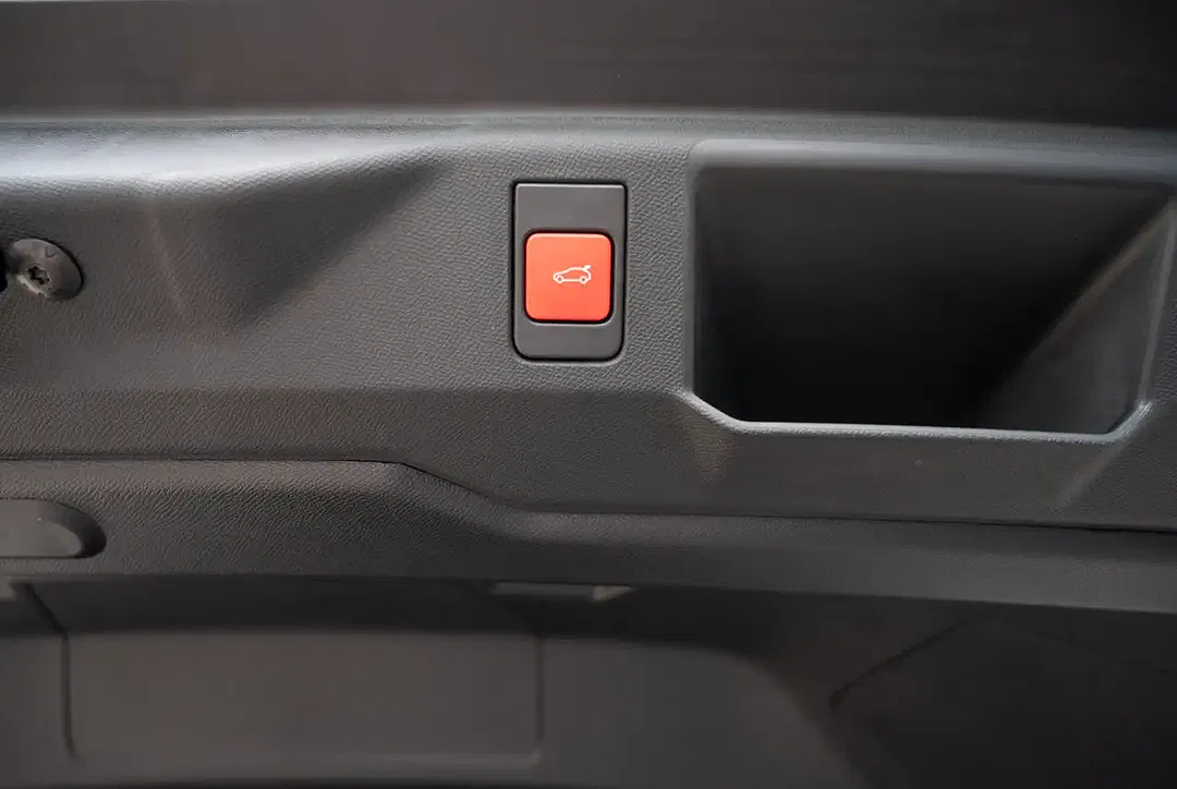 Peugeot 5008 145 e-DSC6 Hybrid GT - Thumbnail 14
