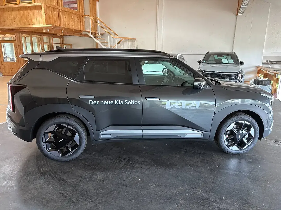 Kia Seltos Spirit - Thumbnail 6