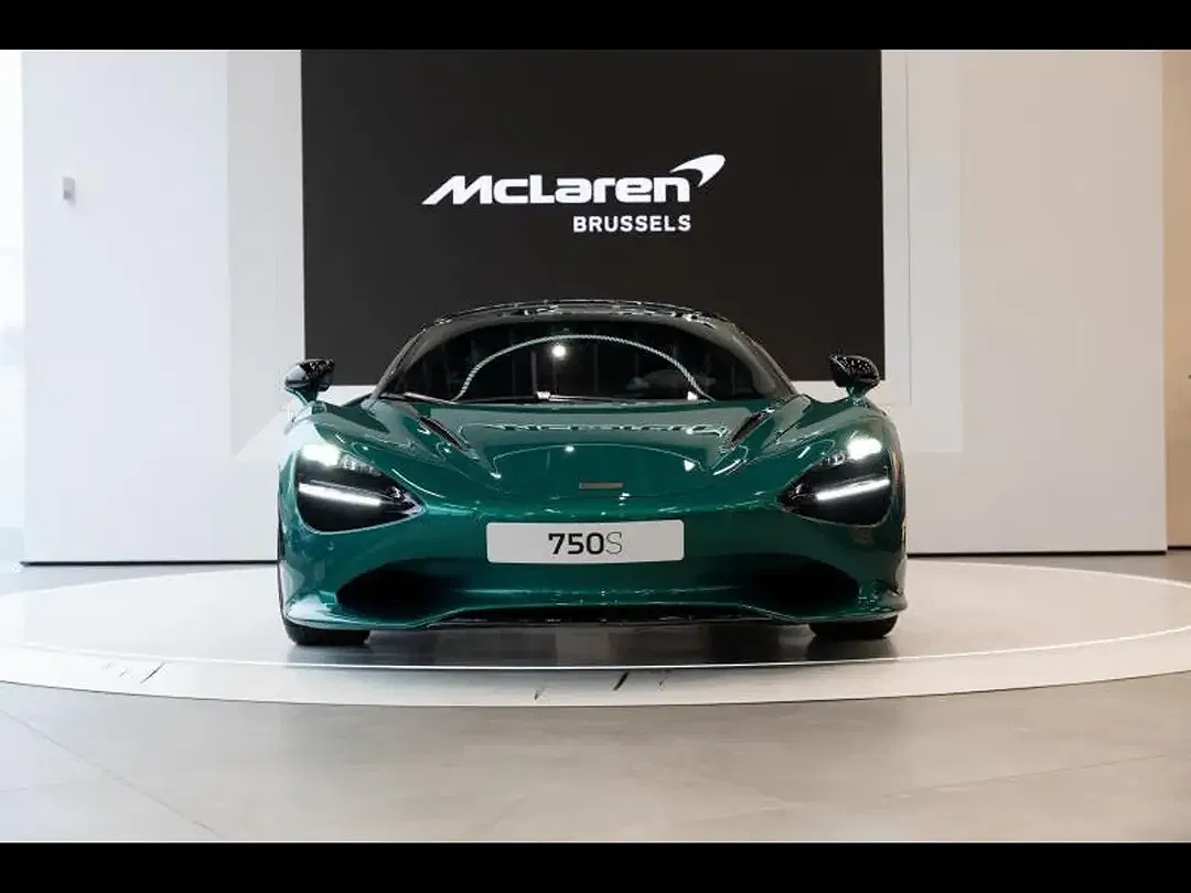 McLaren 750S Coupé - Thumbnail 3