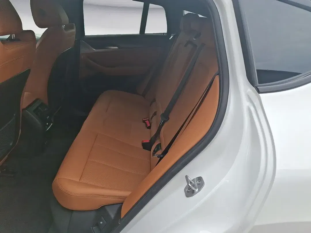 BMW X4 xDrive M Sport - Thumbnail 13