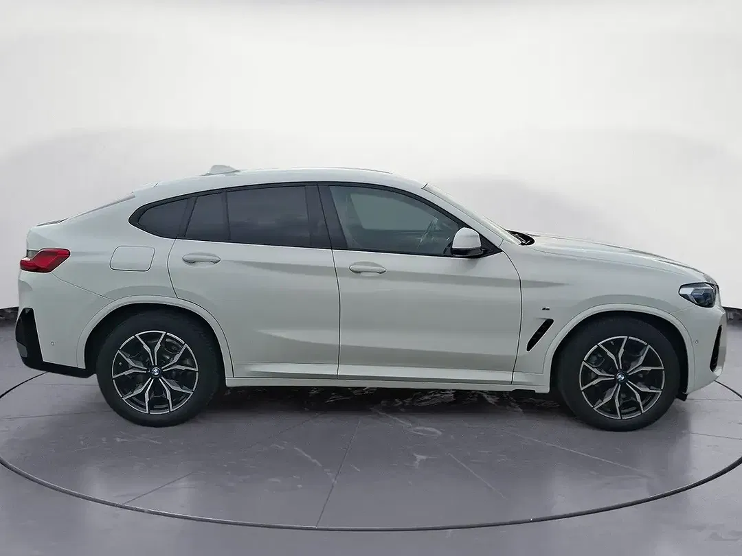 BMW X4 xDrive M Sport - Thumbnail 5