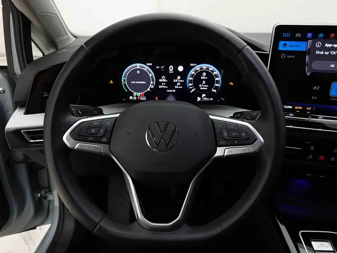Volkswagen Golf 1.5 TSI eHybrid PHEV EV Style - Thumbnail 9