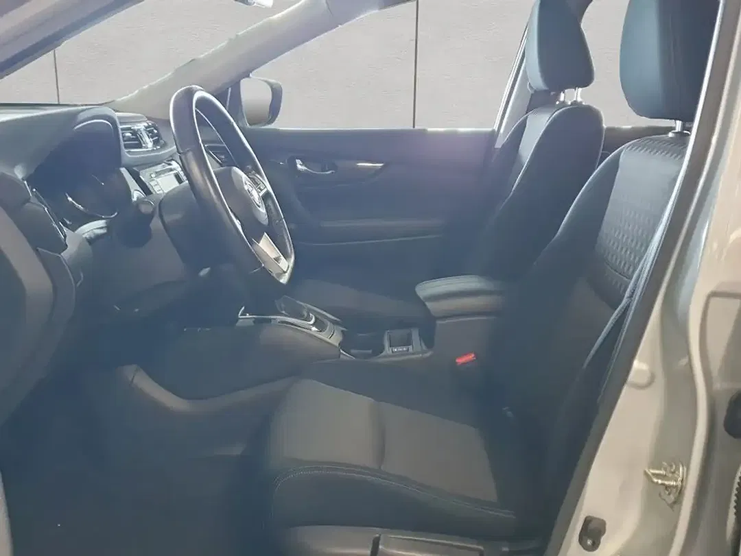 Nissan X-Trail 1.3 DIG-T N-Design - Thumbnail 6